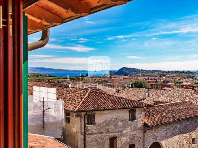 Appartamento in vendita a Puegnago, Lombardia