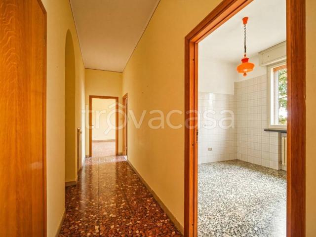 Appartamento in vendita a Carrozzone-Betonica, Re