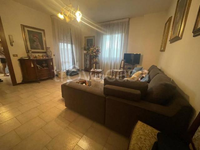 Appartamento in vendita a Rivergaro, Reggio Emilia