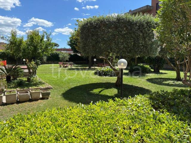 Appartamento in vendita a Morena, Roma