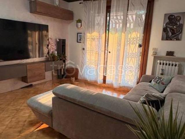 Appartamento in vendita a Suzzara, Mantova