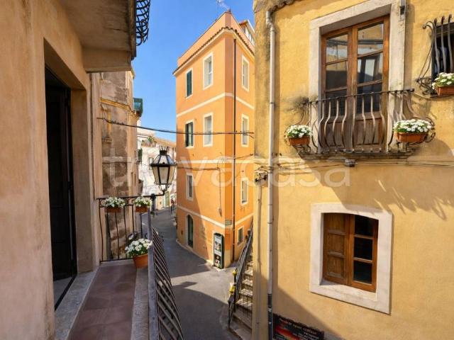 Appartamento in vendita a Taormina, Sicilia