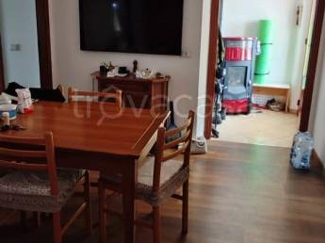 Appartamento in vendita a Vallefoglia, Marche