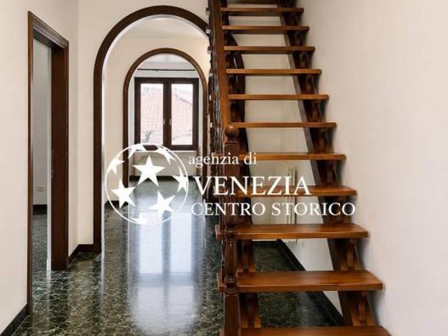 Appartamento in vendita a Venezia-Murano-Burano, Venezia