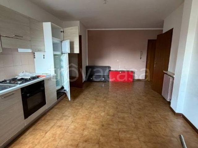 Appartamento in vendita a Sud-Est, Brenzone