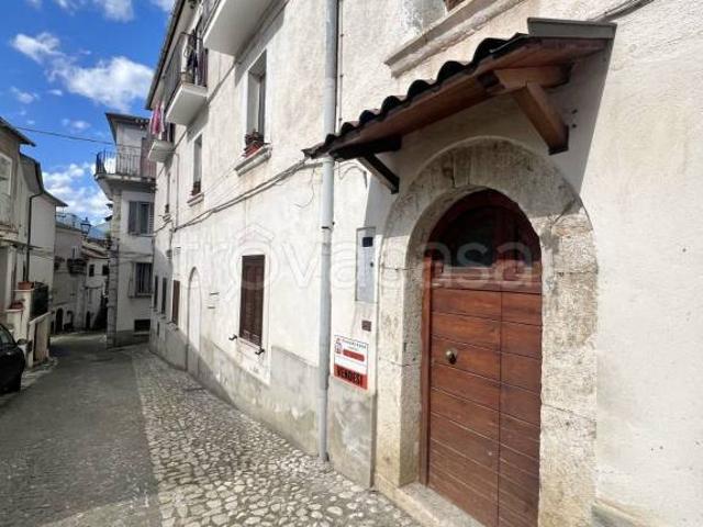 Appartamento in vendita a Colle, Atina
