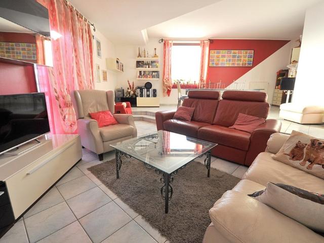 Villa Indipendente in vendita a Furato, Inveruno
