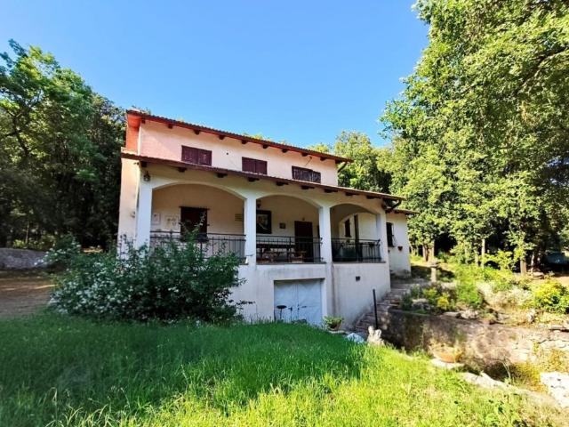 Villa Indipendente in vendita a Narni, Umbria