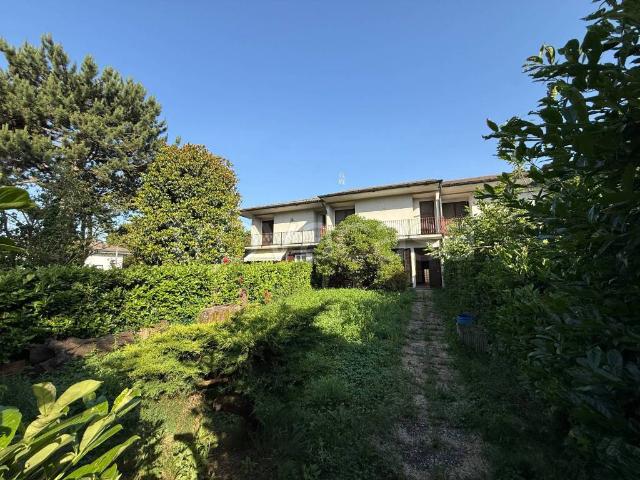 Villa Schiera in vendita a Cantù, Lombardia