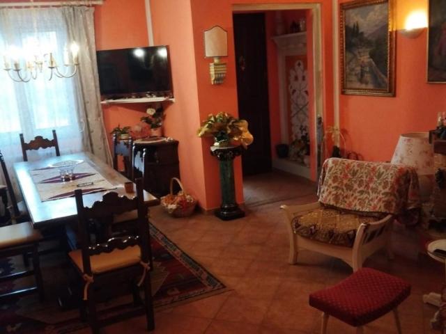 Villa Schiera in vendita a Navacchio, Cascina