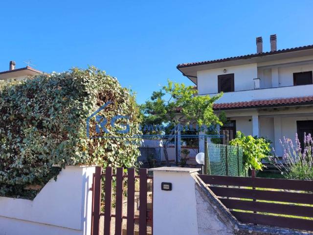 Villa Schiera in vendita a Bagnoregio, Lazio