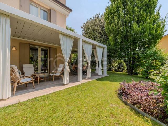 Villa Schiera in vendita a San Pietro di Feletto, Conegliano