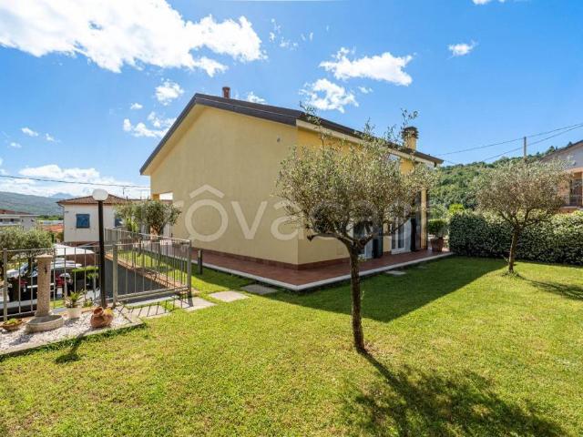 Villa Schiera in vendita a Follo, Liguria