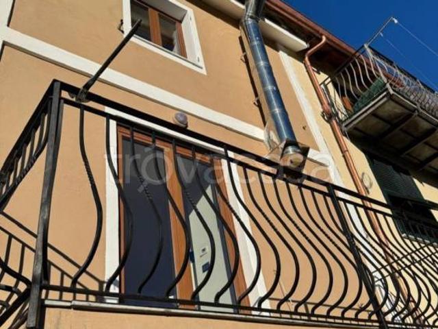 Villa Schiera in vendita a Levante, Serra Riccò