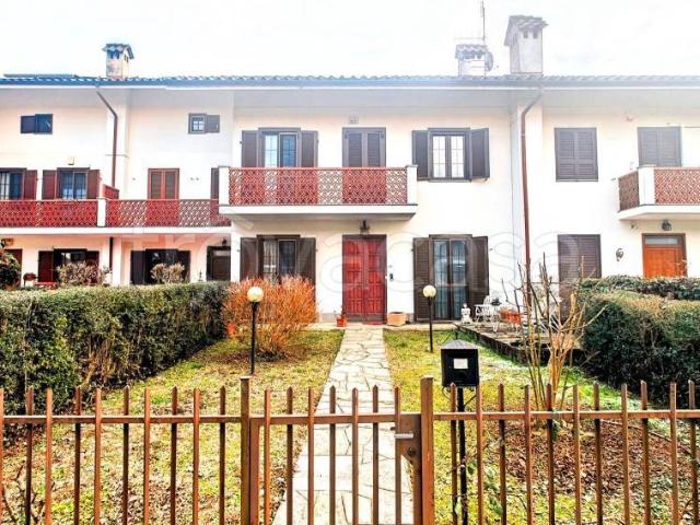 Villa Schiera in vendita a Tagliaferro, Piemonte