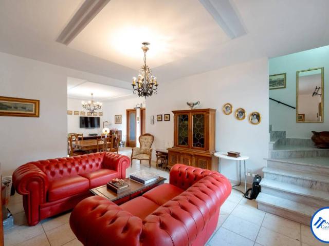 Villa Schiera in vendita a Vetriera, Monteforte Irpino