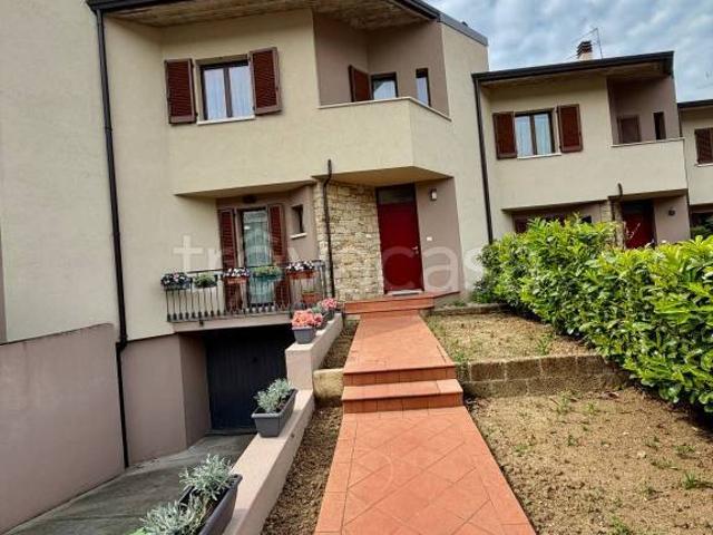 Villa Schiera in vendita a Comunità montana del Sebino bresciano, Monticelli Brusati