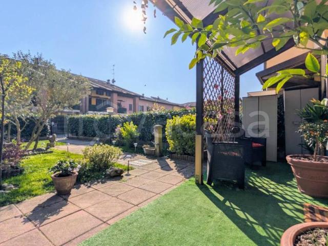 Villa Schiera in vendita a Cascina Morona, Pavia