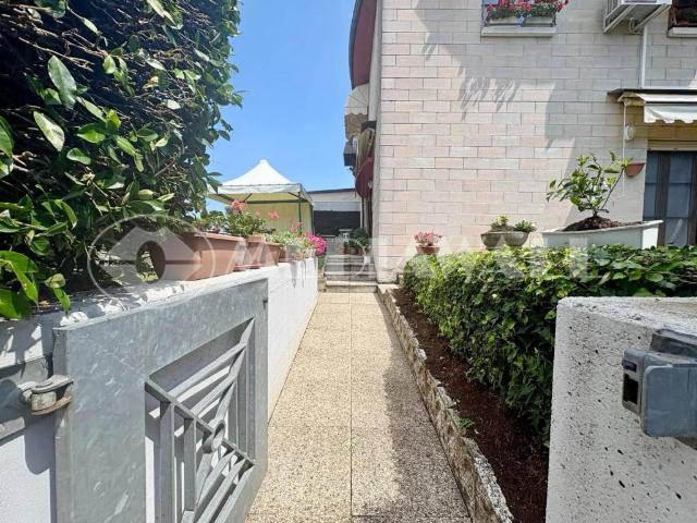 Villa Schiera in vendita a Valle, Pordenone