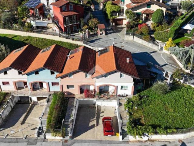 Villa Schiera in vendita a Piemonte, Cuneo