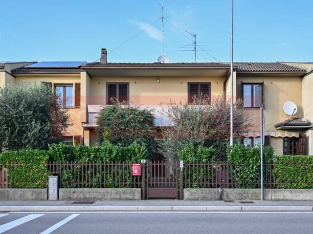 Villa Schiera in vendita a Seriate, Bergamo
