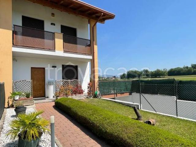 Villa Schiera in vendita a Solbiate con Cagno, Concagno