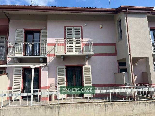 Villa Schiera in vendita a Piemonte, Cuneo