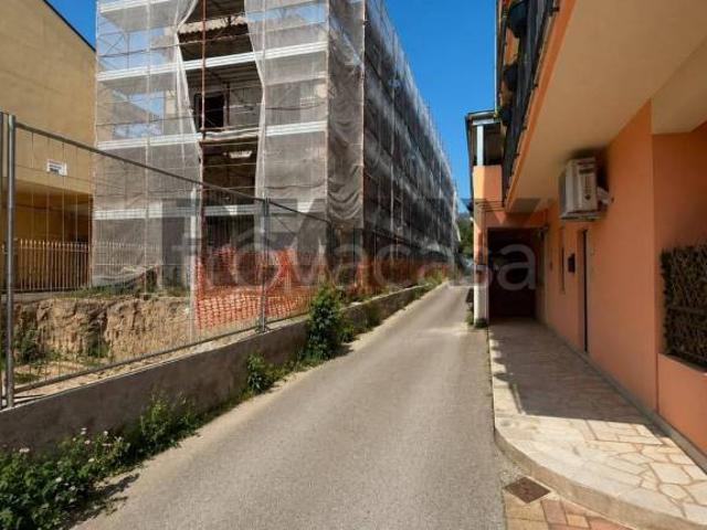 Villa Indipendente in vendita a Fontana Drago, Capo D'orlando