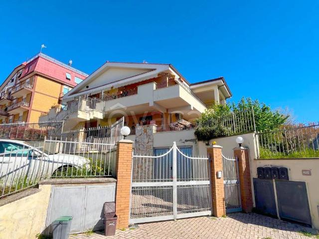 Villa Schiera in vendita a Roma Capitale, Lazio