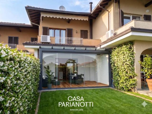 Villa Schiera in vendita a Piemonte, Verbano-cusio-ossola