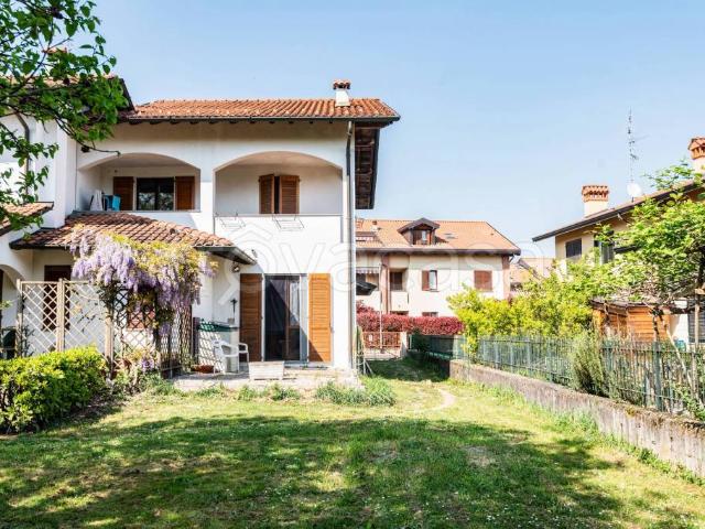 Villa Indipendente in vendita a Biassono, Lombardia
