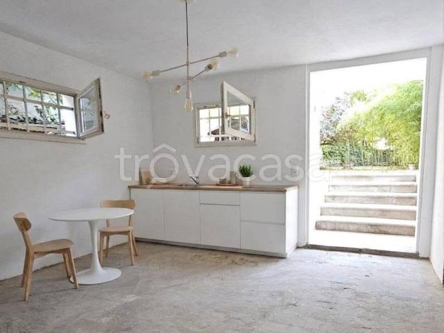 Villa Indipendente in vendita a Monte Donato, Bologna