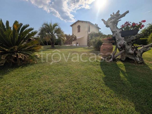 Villa Indipendente in vendita a Fornello, Campi Bisenzio