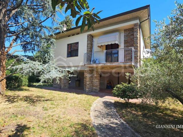 Villa Indipendente in vendita a Capannori, Toscana
