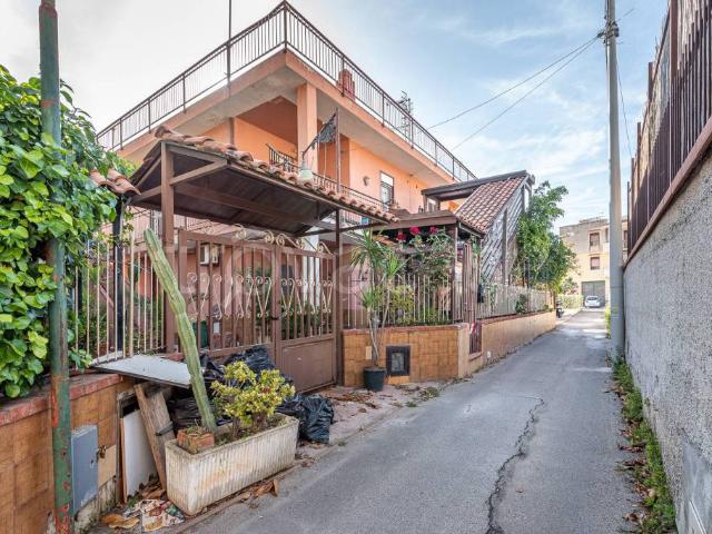 Villa Indipendente in vendita a Carini, Sicilia