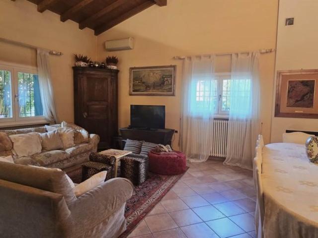 Villa Indipendente in vendita a Casalmaggiore, Lombardia