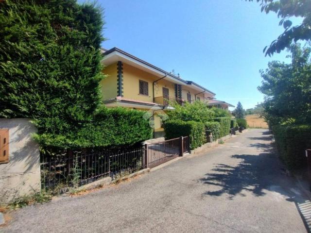 Villa Indipendente in vendita a Calabria, Cosenza