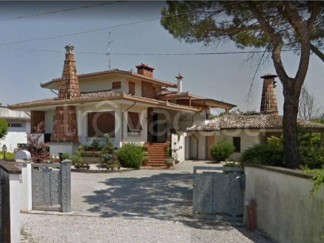 Villa Indipendente in vendita a Chions, Friuli-Venezia Giulia