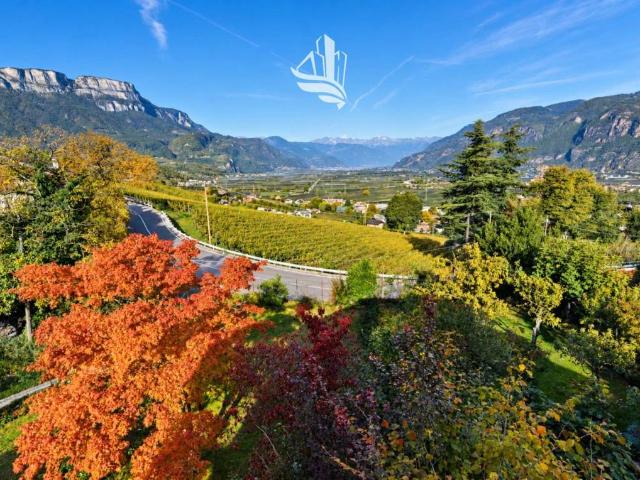 Villa Indipendente in vendita a Schreckbichl - Colterenzio, Eppan an der Weinstraße - Appiano sulla Strada del Vino