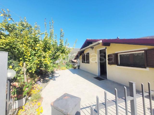 Villa Indipendente in vendita a Diano Arentino, Liguria
