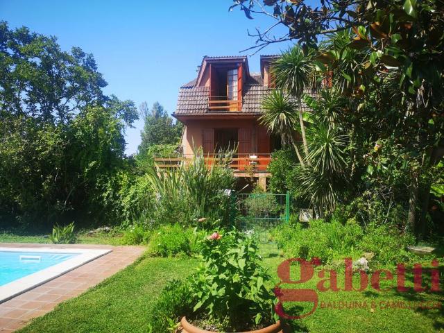 Villa Indipendente in vendita a Castel de Ceveri, Roma Capitale