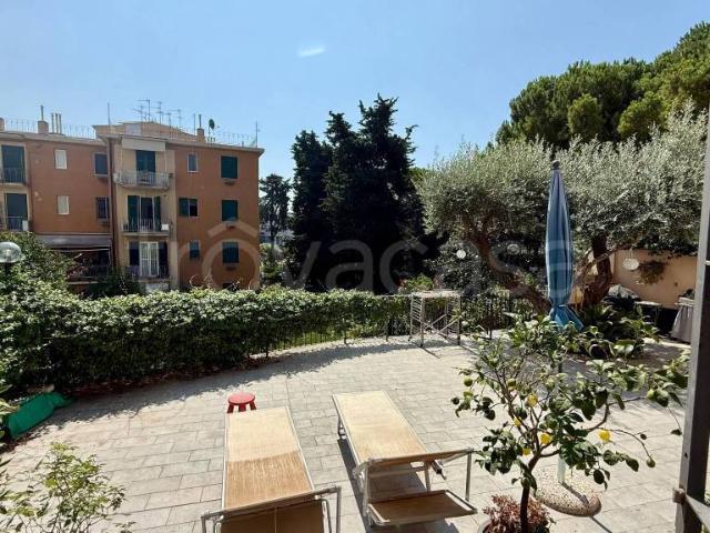 Villa Indipendente in vendita a Quarto dei Mille, Genova