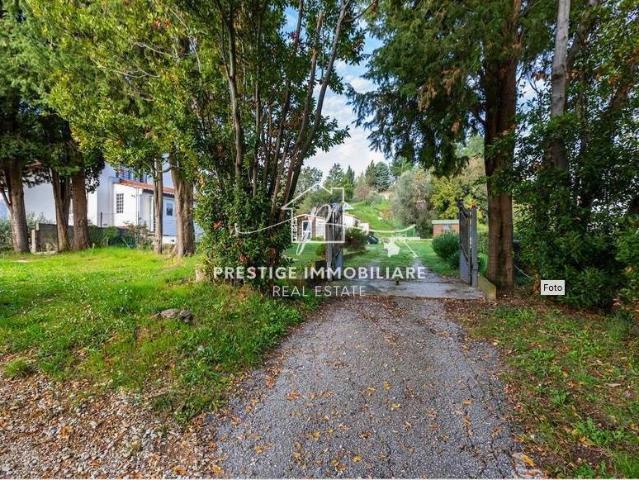 Villa Indipendente in vendita a Livorno, Toscana