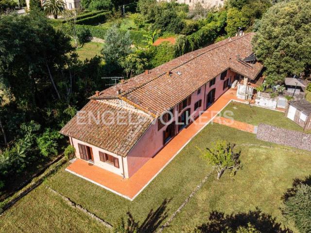 Villa Indipendente in vendita a San Michele in Escheto, Bagni Di Lucca Ponte
