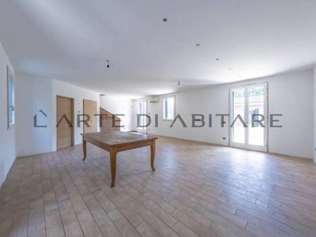 Villa Indipendente in vendita a Mandriola, Albignasego