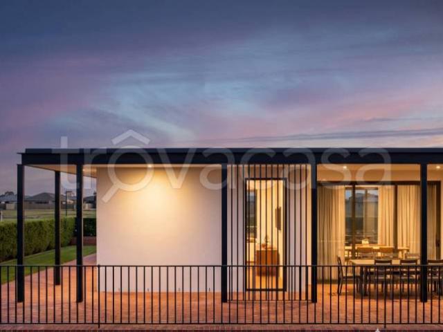 Villa Indipendente in vendita a Manerbio, Lombardia