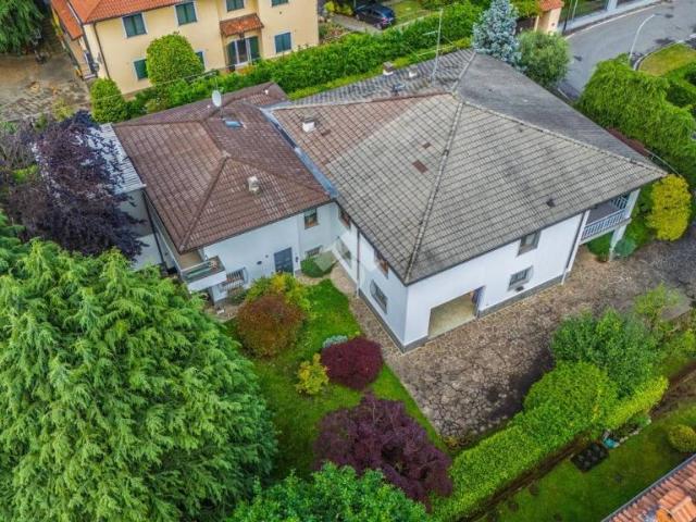 Villa Indipendente in vendita a Dorotina, Mozzo