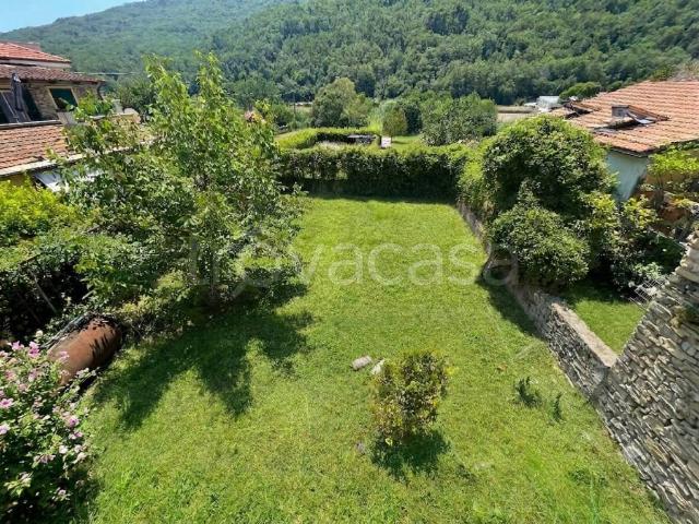 Villa Indipendente in vendita a Ortovero, Liguria