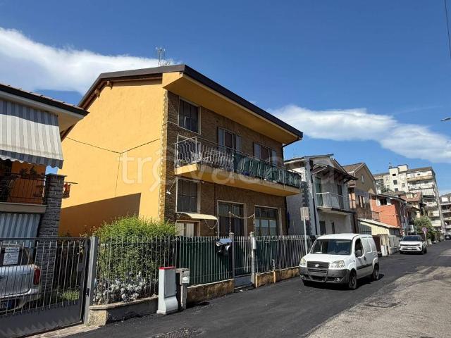 Villa Indipendente in vendita a Pantigliate, Lombardia