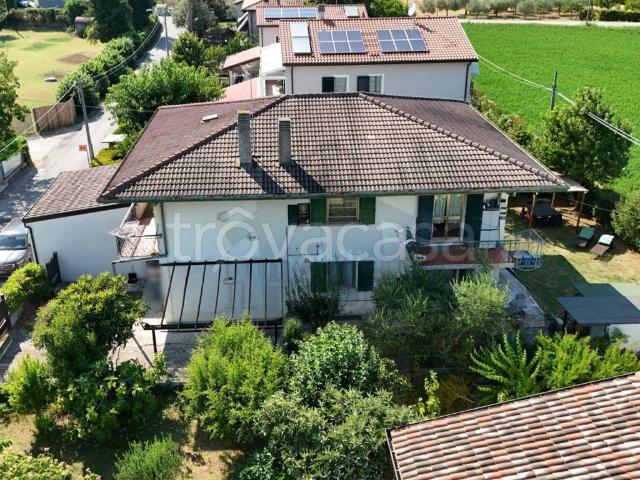 Villa Indipendente in vendita a Rimini, Reggio Emilia